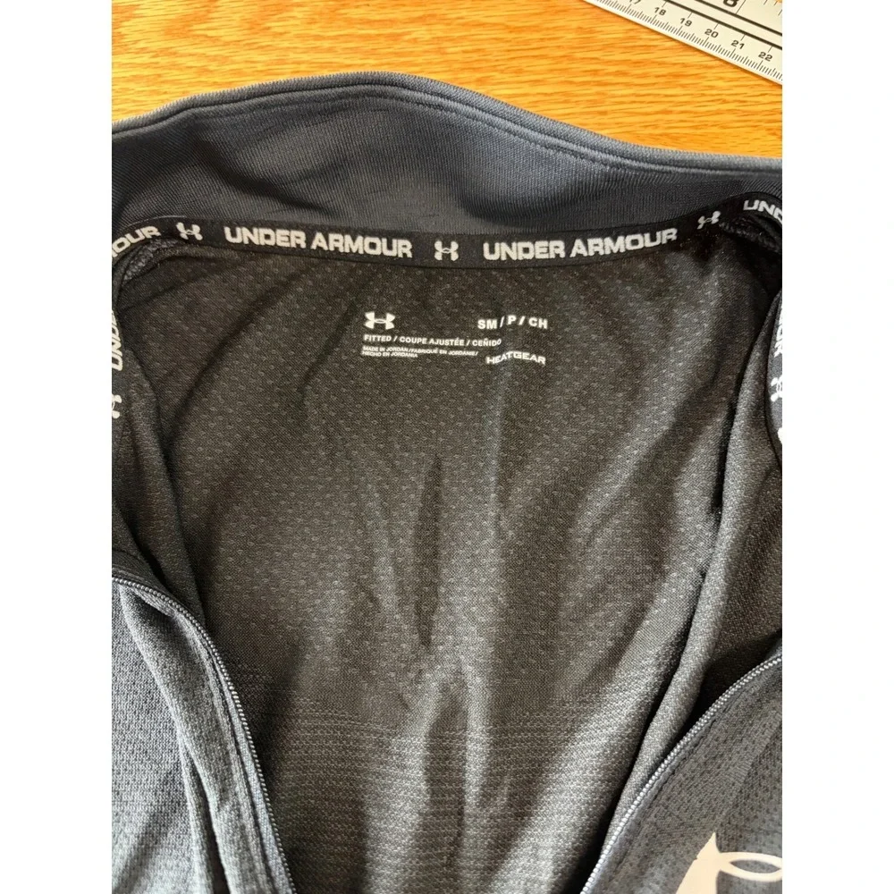 Under Armour HeatGear Quarter Zip Long Sleeve Athletic Shirt‎ Men's SM
